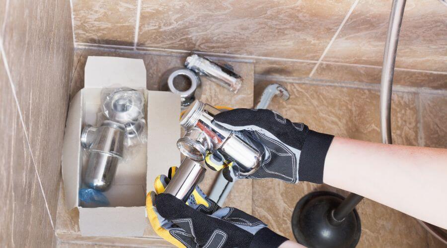 Expert Emergency Roof Repairs services in Chickasha, OK